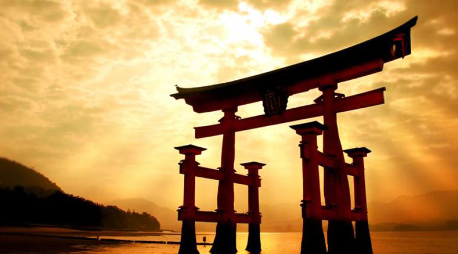 ลักษณะทั่วไปของศาสนาชินโต  ศาสนาชินโตเป็นศาสนาประจำชาติของญี่ปุ่นซึ่งเป็นผู้ก่อตั้งศาสนาชินโต