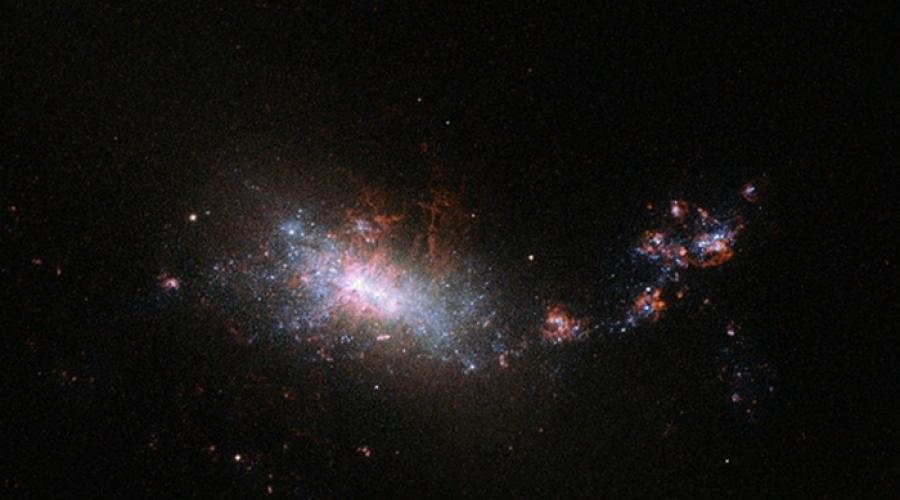 Какой самый большой космический объект? Сверхскопление галактик. Галактика Андромеды. Черные дыры. Самый большой космический объект Самые большие небесные тела во вселенной