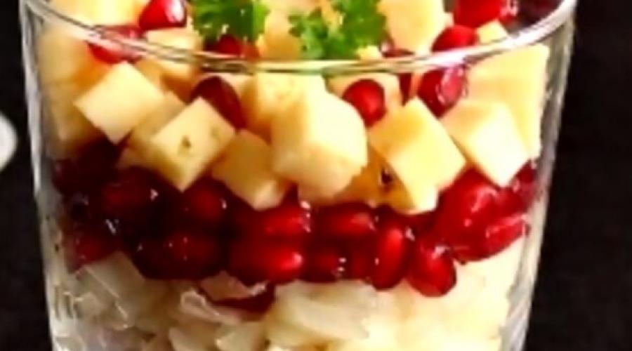 The most delicious salad with pomegranate.  Pomegranate salad: recipes with photos